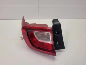 KIA Stonic Lampa Tylna Lewa OE 92401H8